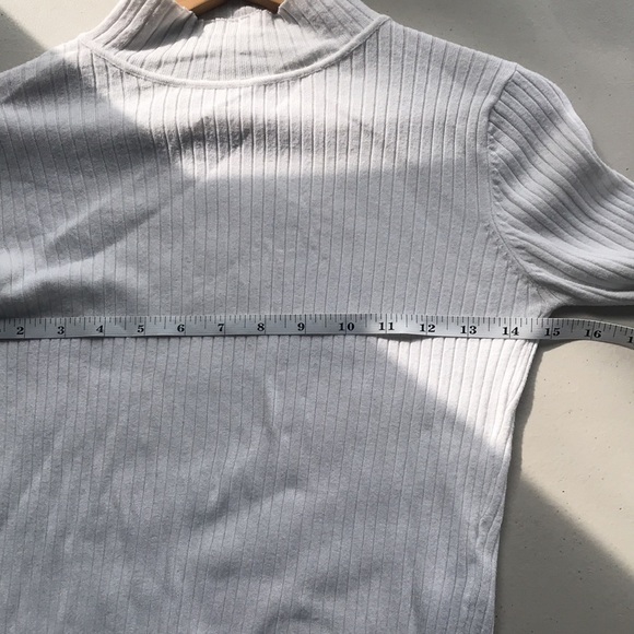 ZARA Cream Ribbed High Neck Button Detail cropped Sweater sz Small - Picture 10 of 13